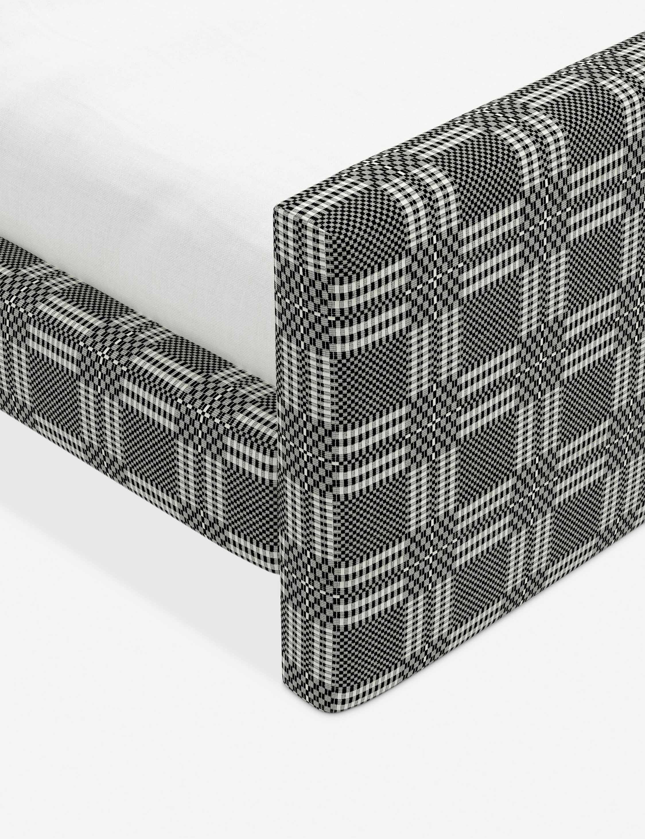 Halloway Platform Bed