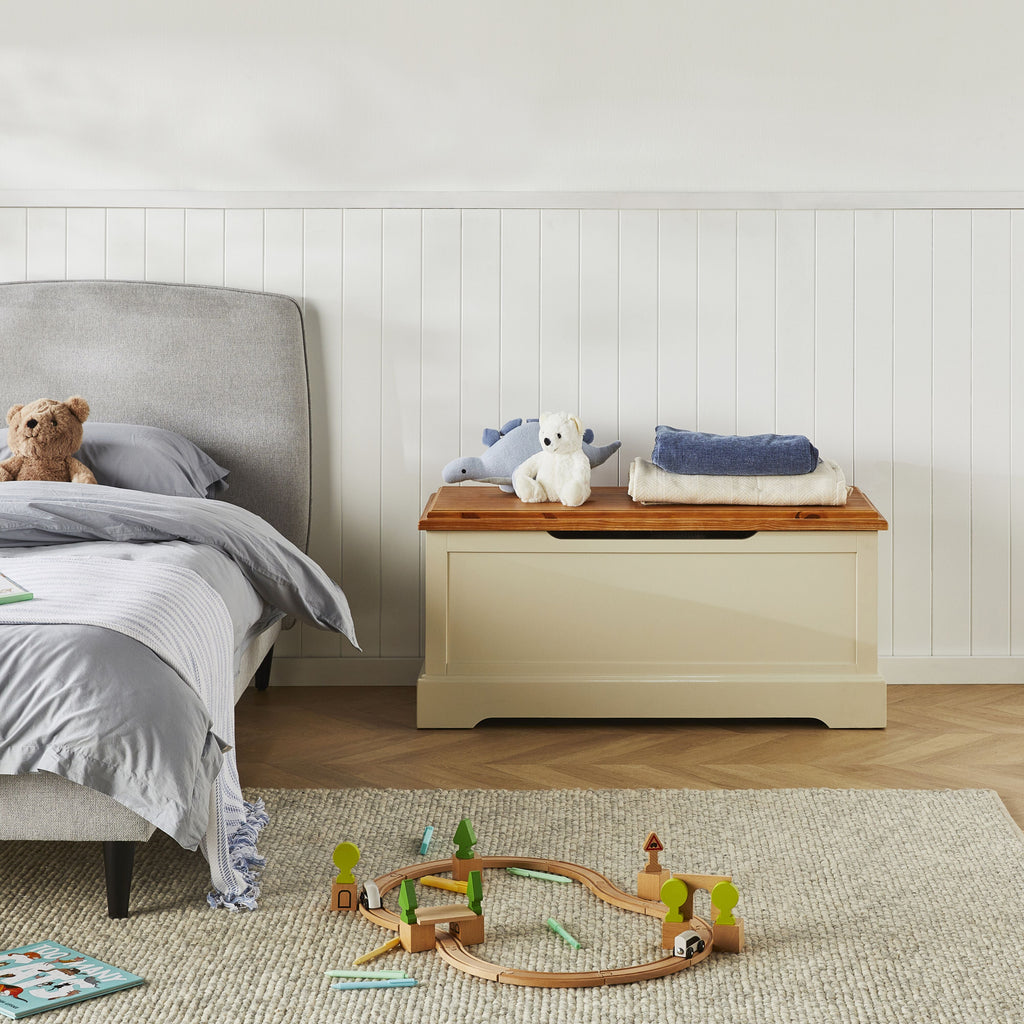 Hamptons Pine Timber Blanket Box White