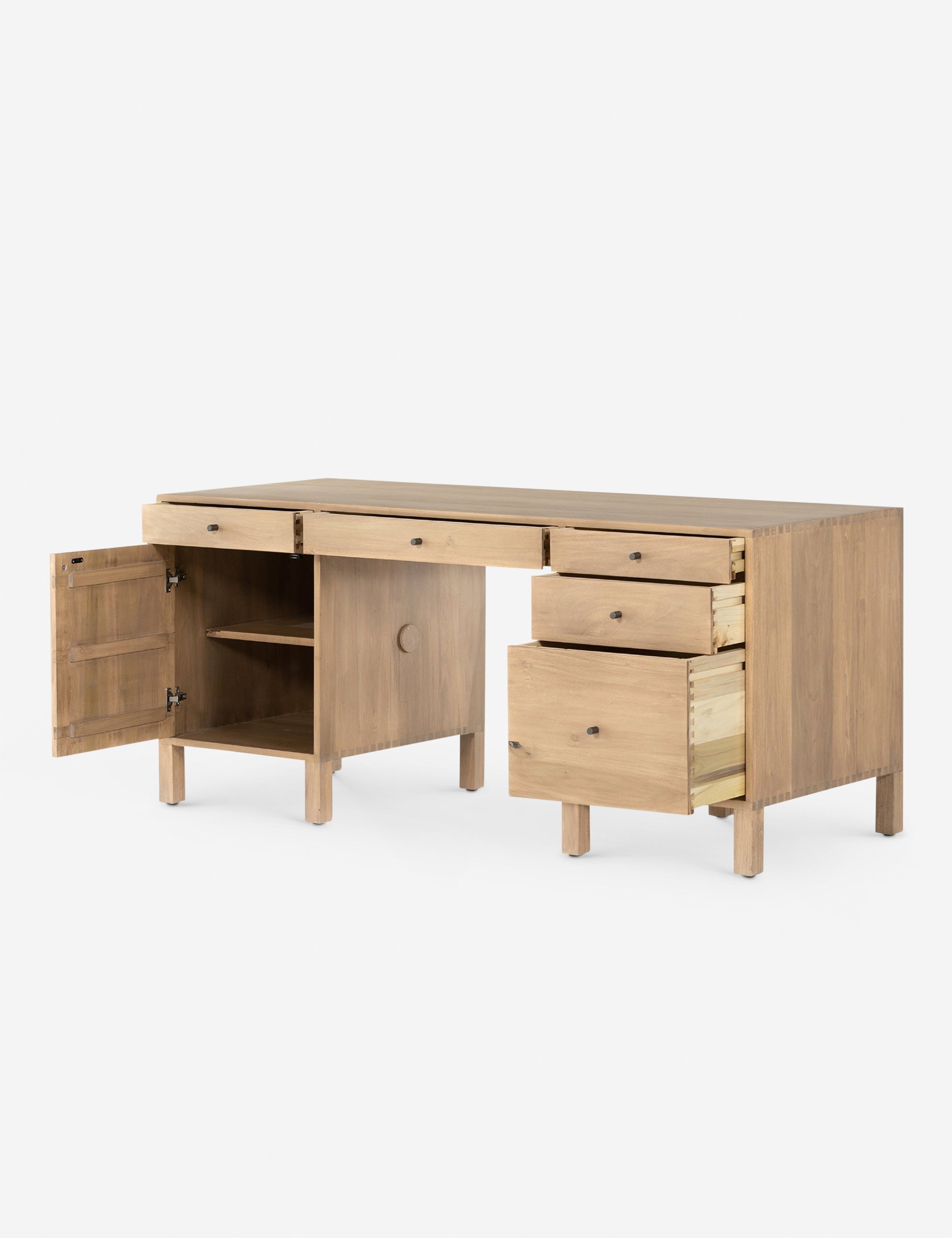 Maeve Desk