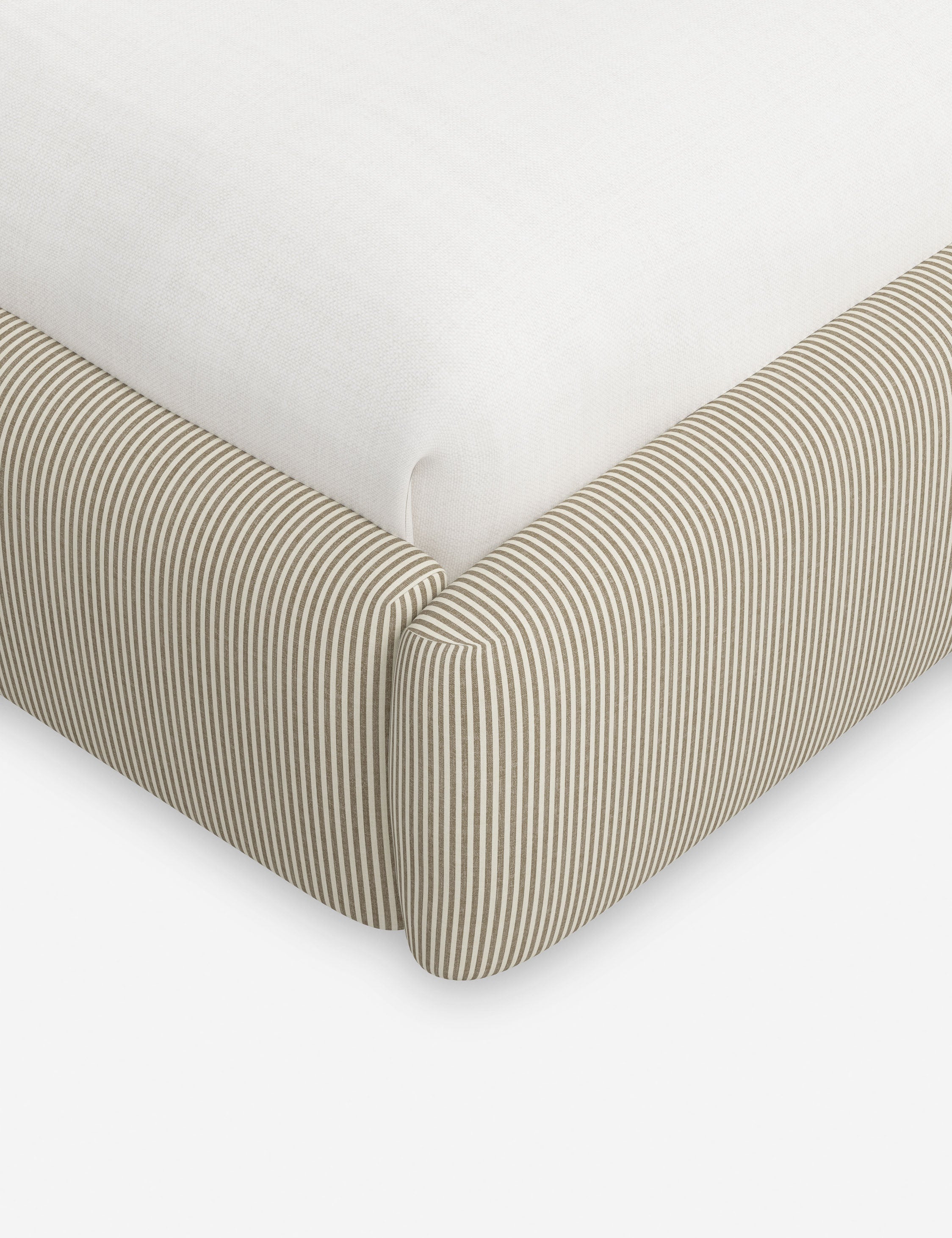 Nabiha Platform Bed