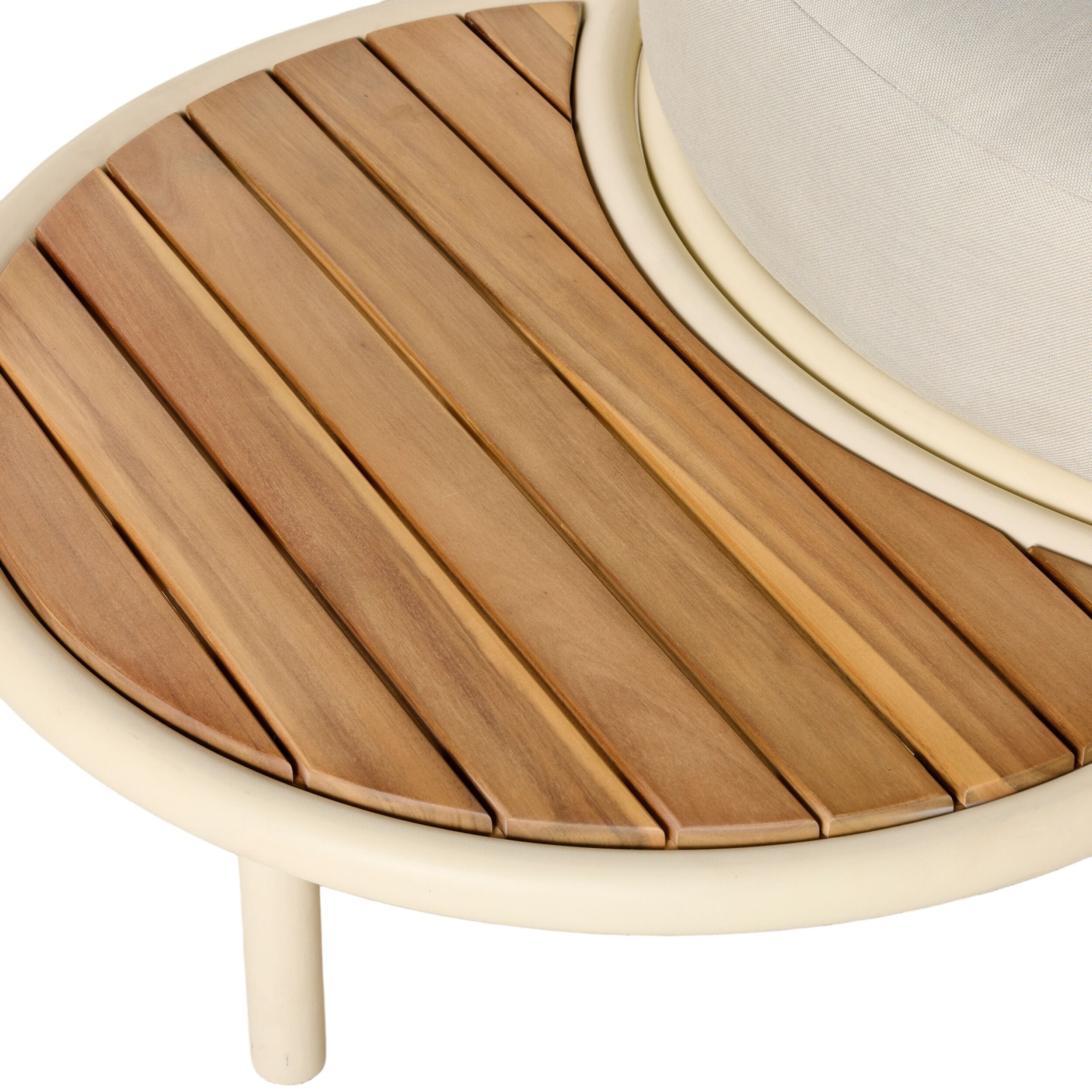Curved Aluminium Outdoor Armchair Natural