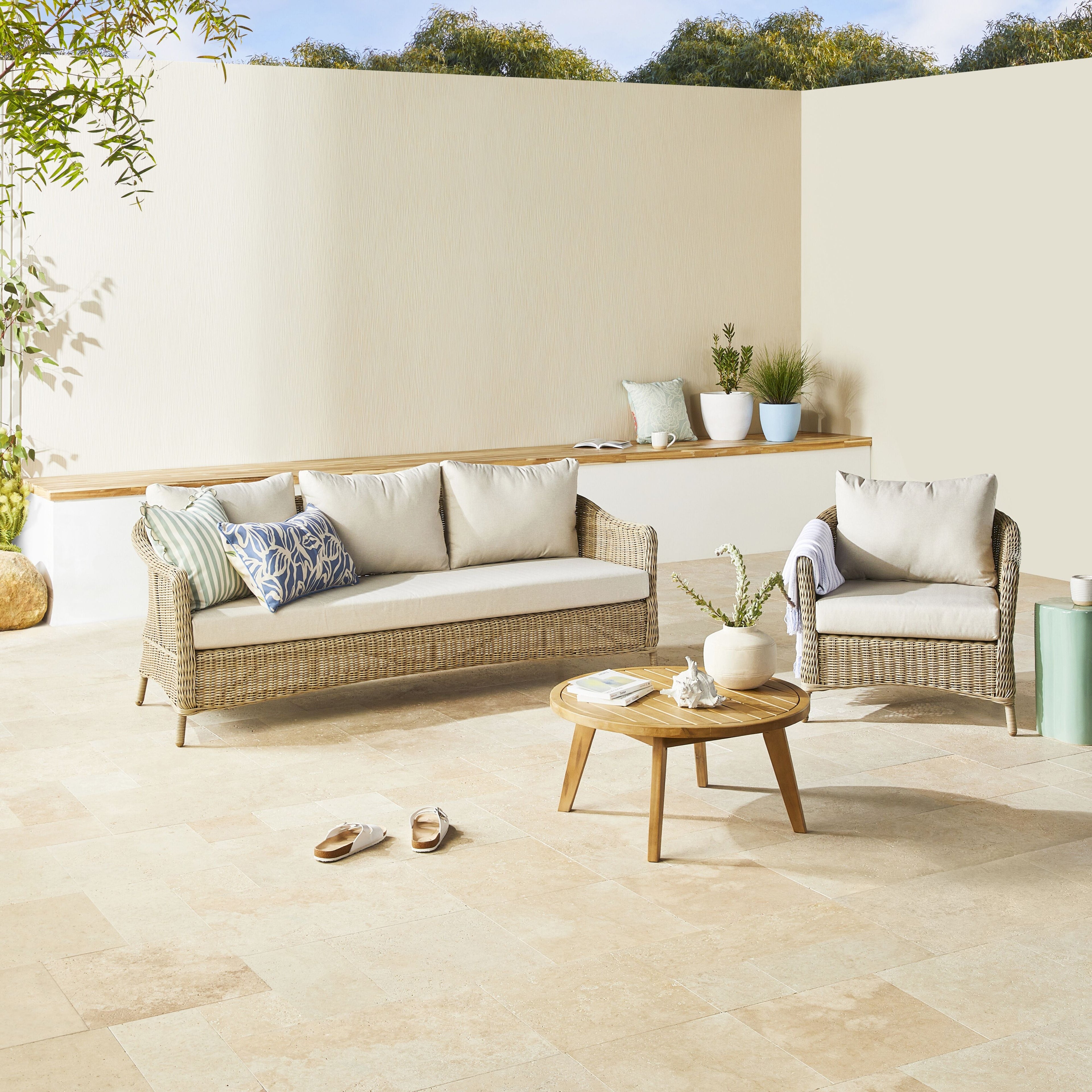 Hamptons Wicker Outdoor Armchair Natural