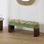 Banc courbé en velours vert brodé à la main