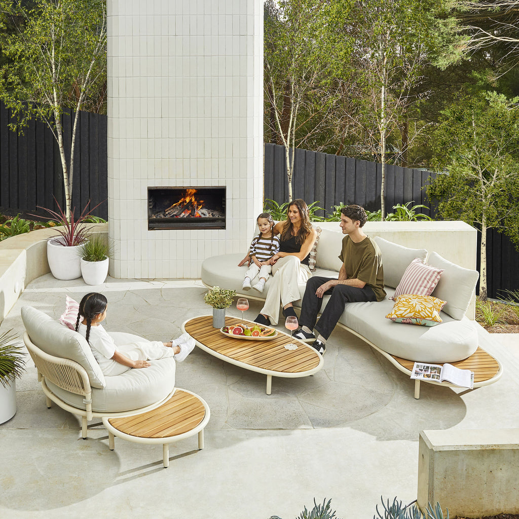 Curved Aluminium Outdoor Armchair Natural