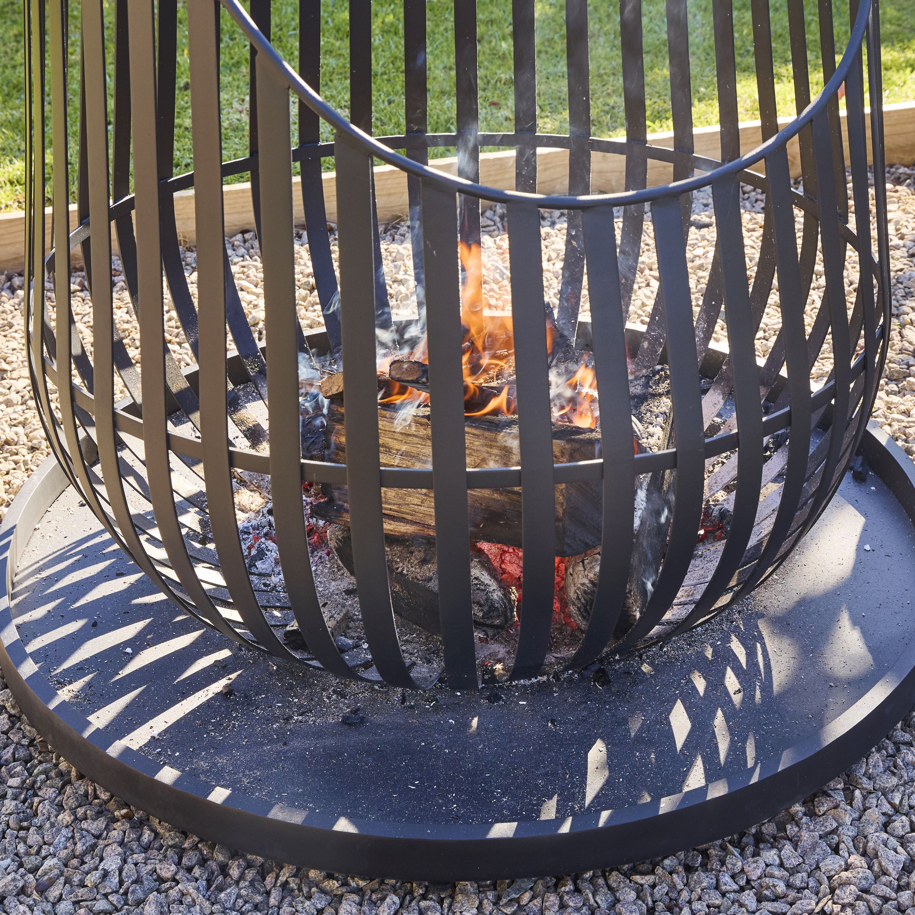 Angus Fire Pit 80x140cm