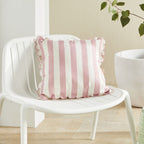 Coussin d'extérieur rayé avec bord festonné 45x45cm Rose poudré